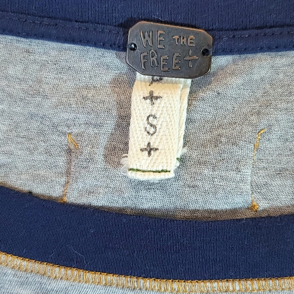 We The Free People Shirt Womens Small Gray Oversized Crop Boxy Stripe Girl Crush - Picture 8 of 12